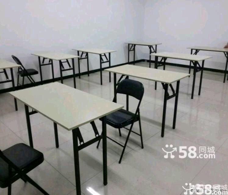 南京“鬼市”在规范中点燃城市烟火气(图1)