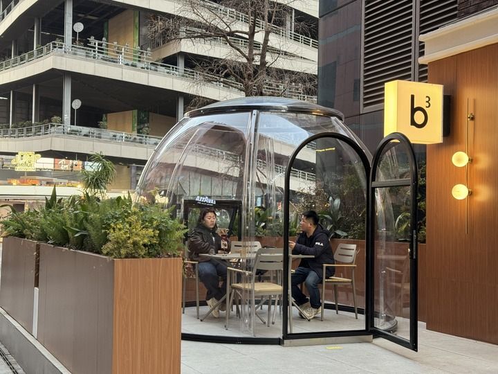 “外摆”点亮日常烟火焕活消费——上海街头正“升温”(图2)