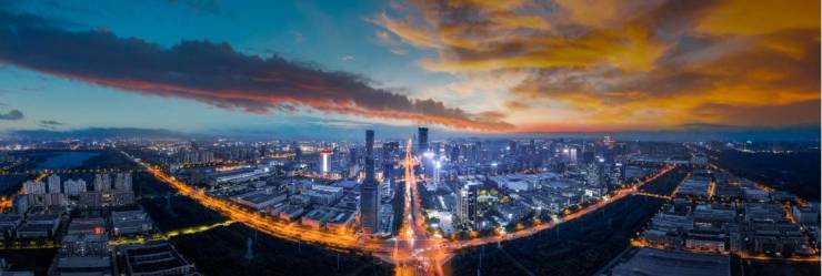 城建星启时代温馨提示：提前预约销售人员看房感谢您对售楼处的配合!(图3)