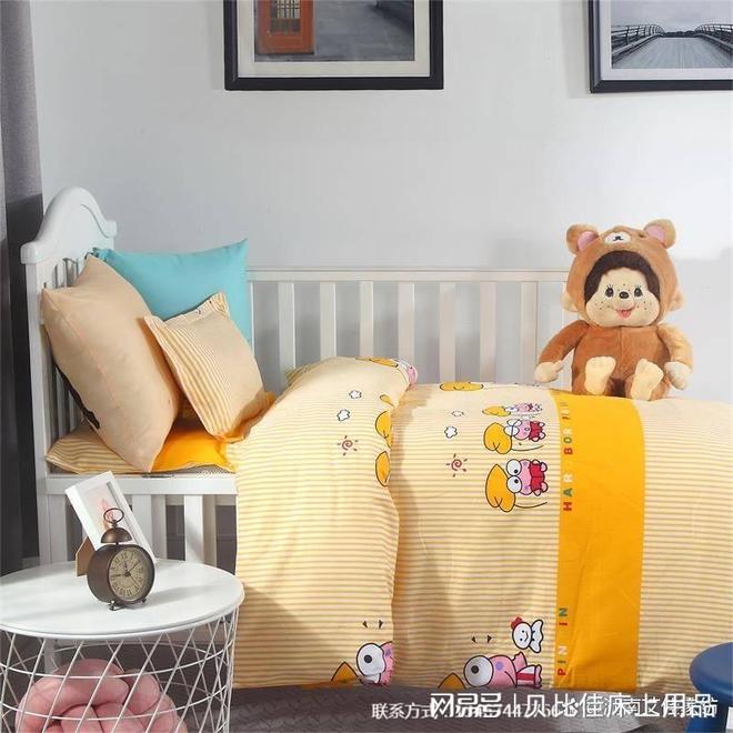 学生宿舍床上用品批发？学生寝室三件套批发厂家推荐【行业百科】(图2)